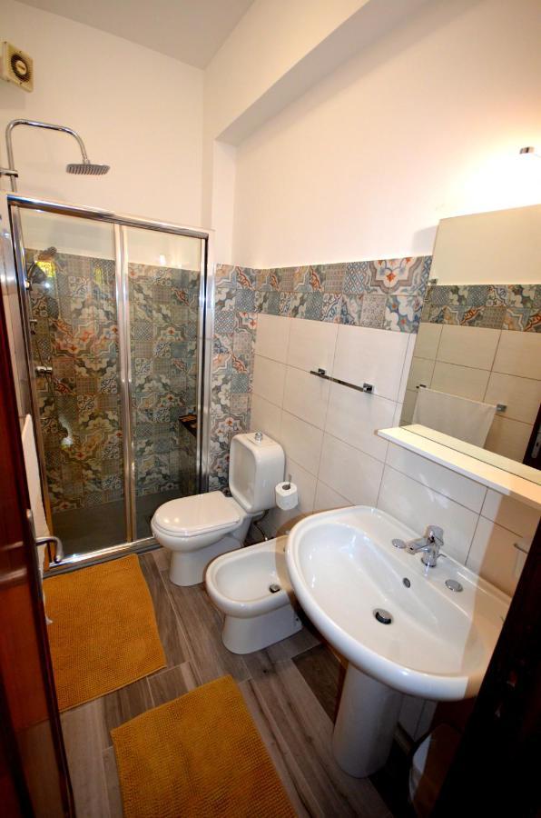 Naxos Sea Holiday Apartments 지아르디니낙소스 외부 사진