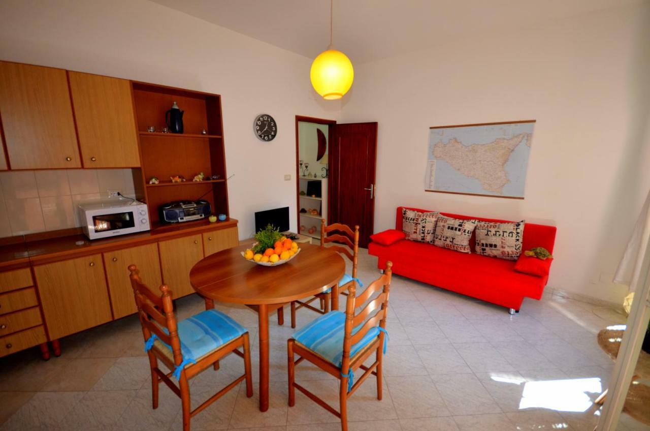 Naxos Sea Holiday Apartments 지아르디니낙소스 외부 사진